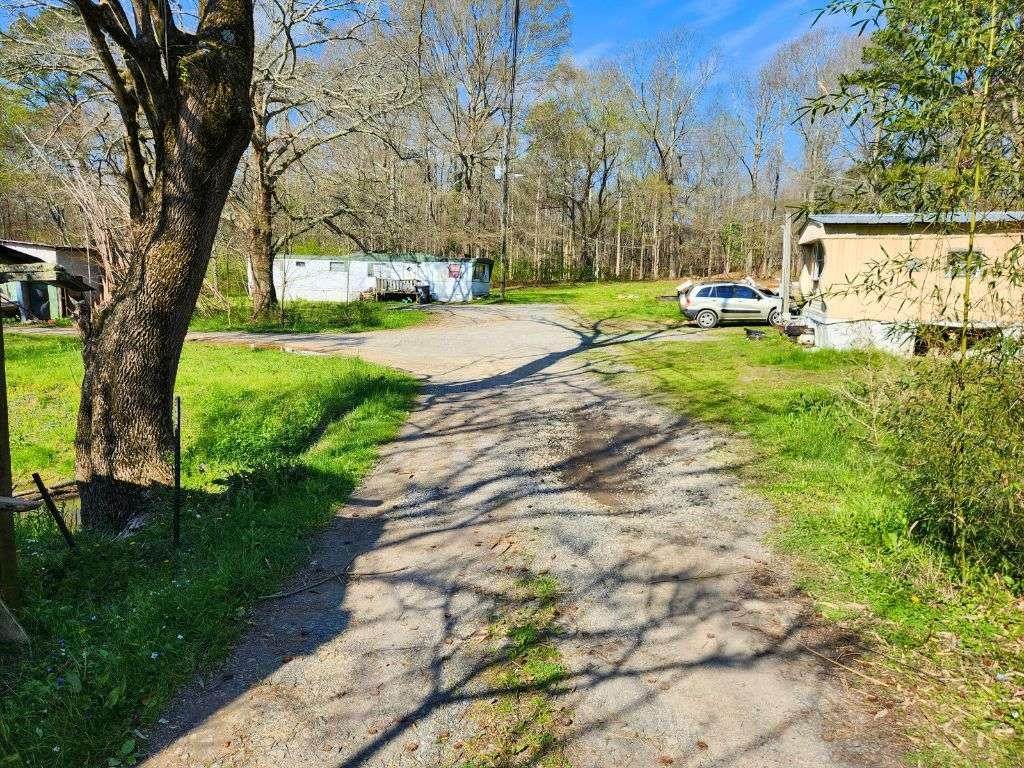 77 Susie Lane - Photo 1