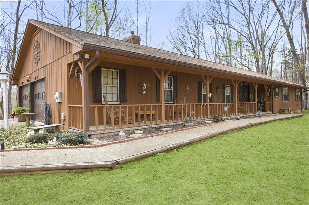 305 Woodmont Court - Photo 1