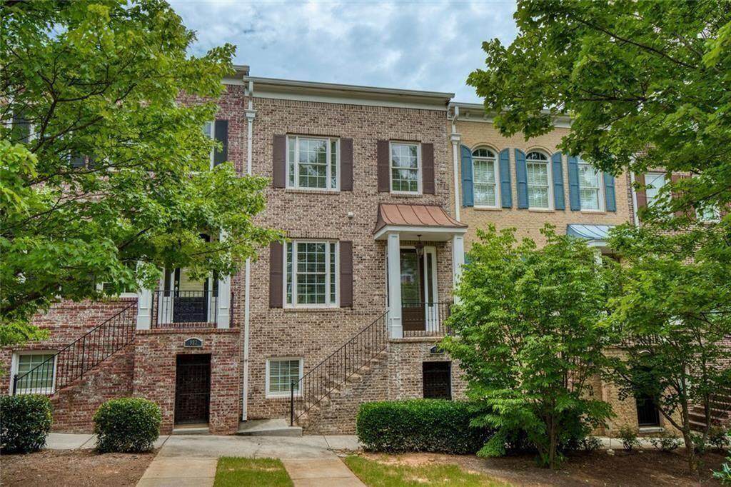 956 Persimmon Point - Photo 1