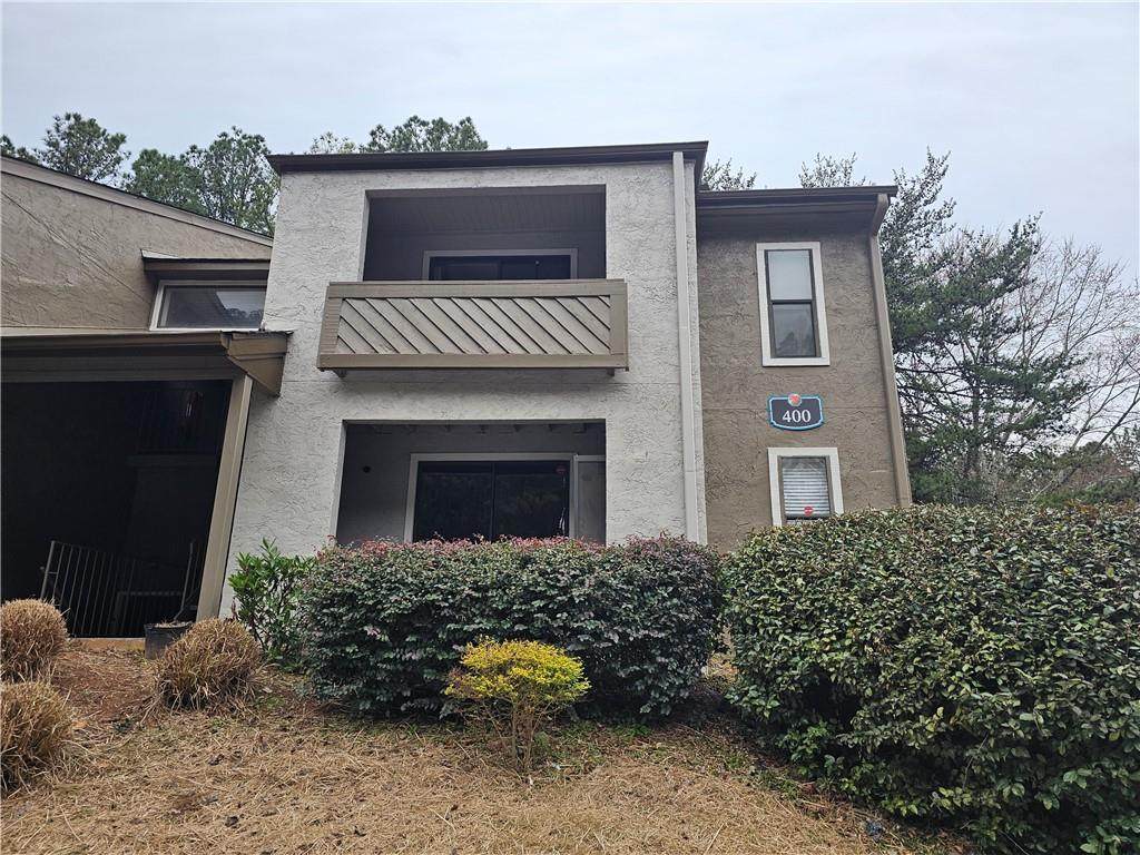 435 Seasons Parkway - Photo 1
