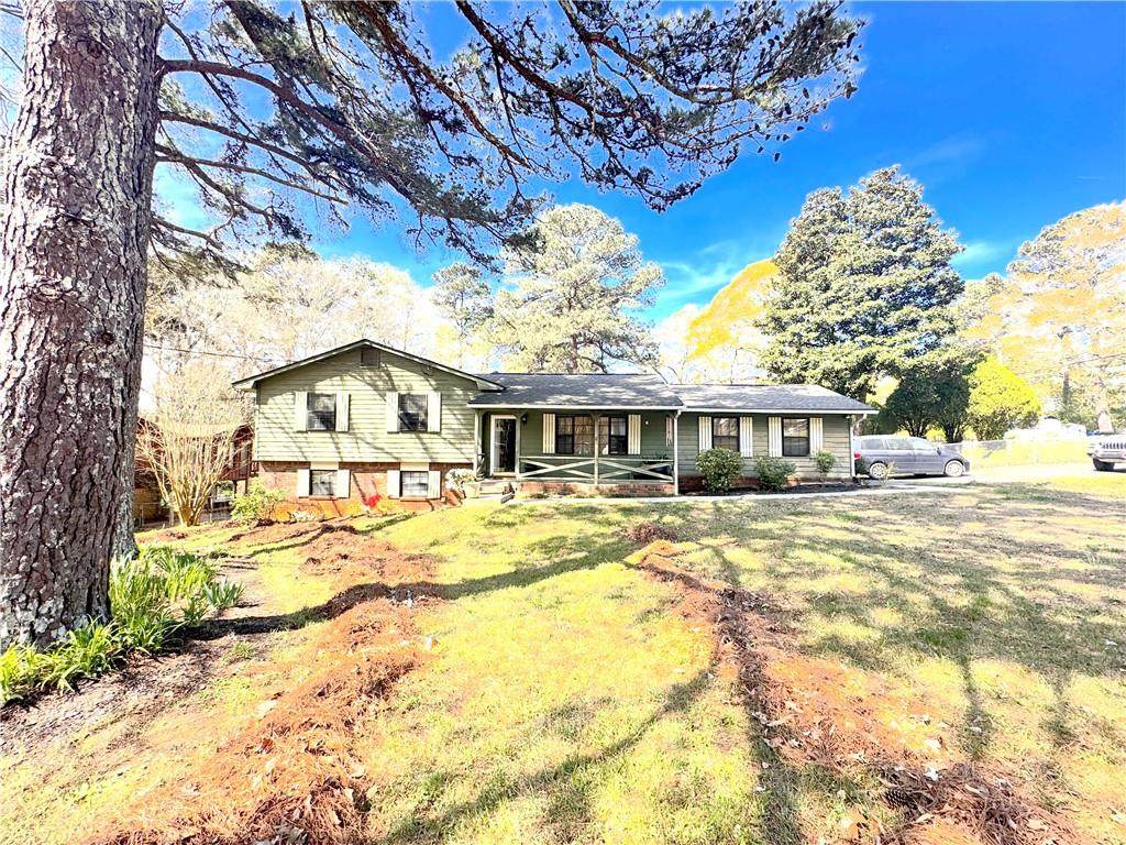 3533 Charlotte Drive - Photo 1
