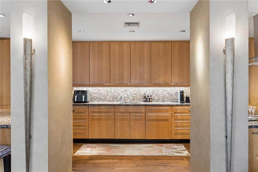 145 15th Street - Photo 1