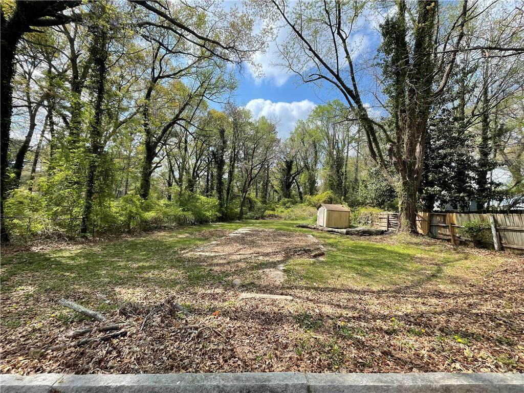 2911 5th Street - Photo 1