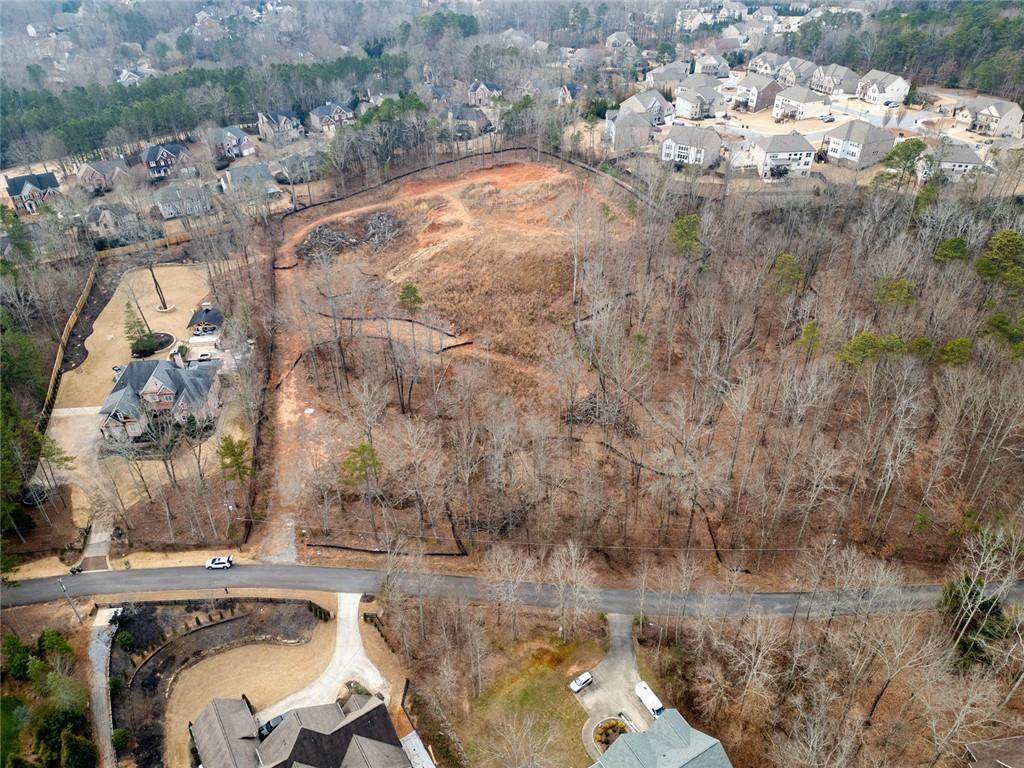 2030 Vicki Lane - Photo 1