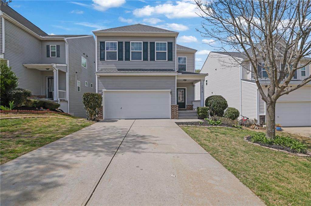 2875 Englewood Drive - Photo 1