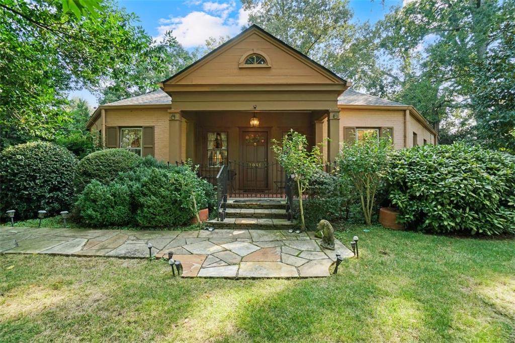 3061 Peachtree Drive - Photo 1