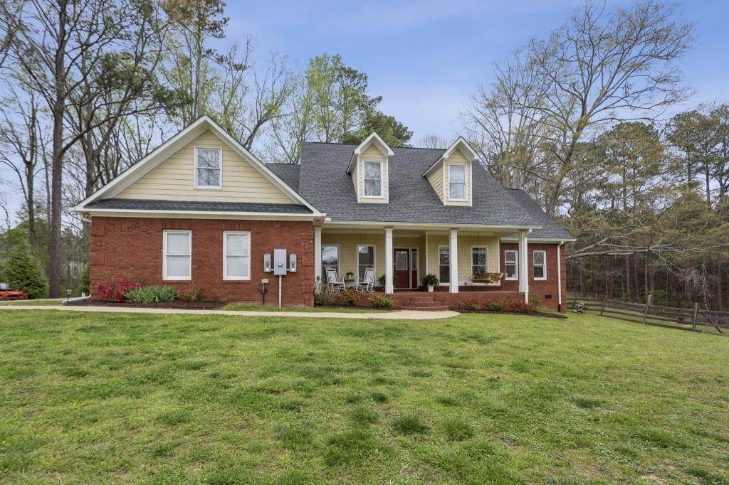 1137 Buchanan Highway - Photo 1