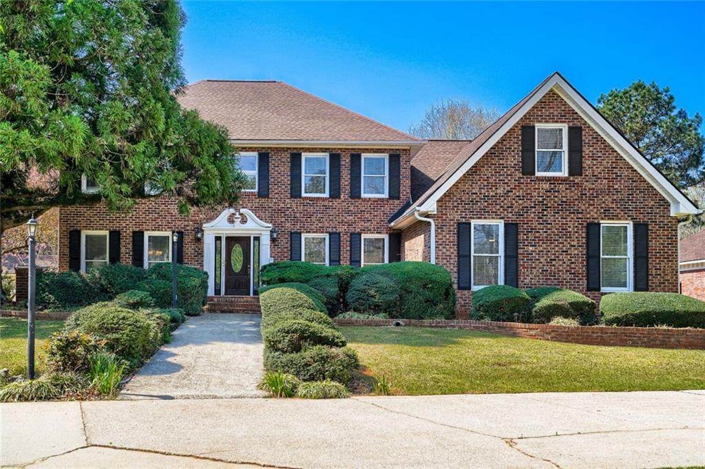 2405 Old Salem Road - Photo 1