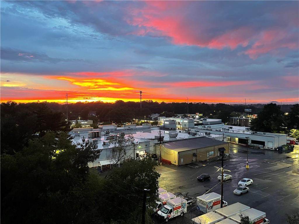 300 Johnson Ferry Road - Photo 1