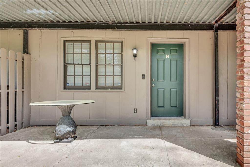 3083 Colonial Way - Photo 1