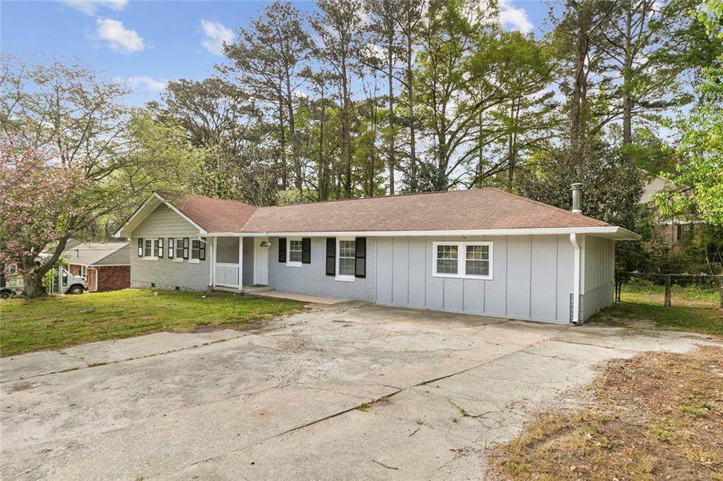 431 Pineridge Road - Photo 1