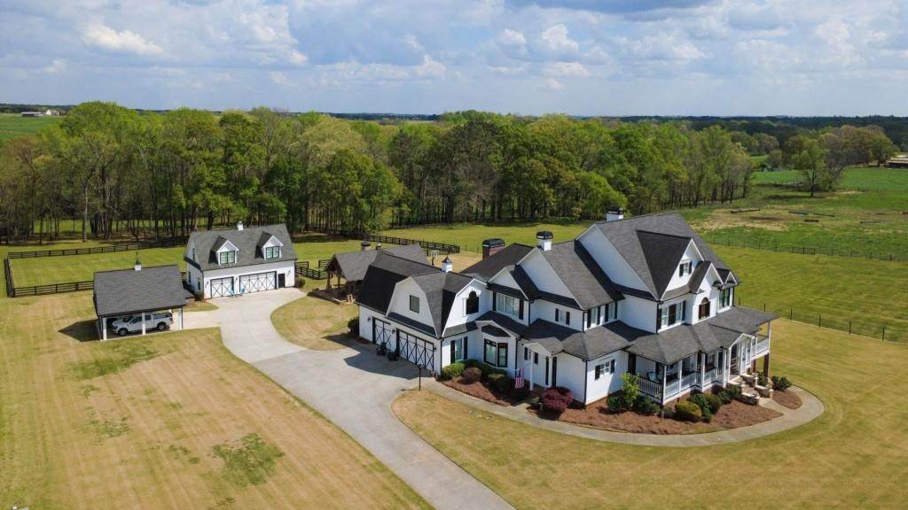 3386 Chandler Road - Photo 1