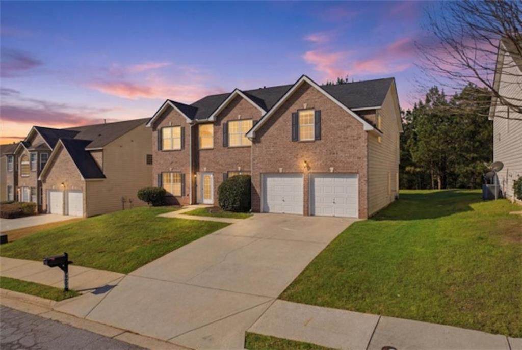 4925 Locherby Drive - Photo 1