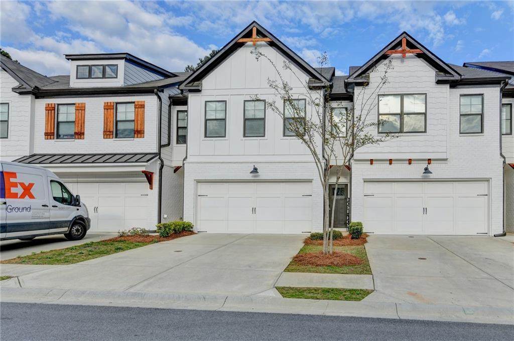 207 Auburn Landing Place - Photo 1