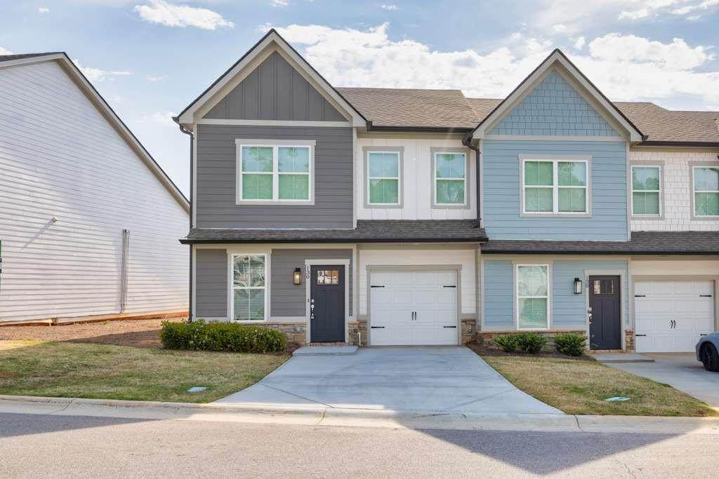 130 Magnolia Place - Photo 1