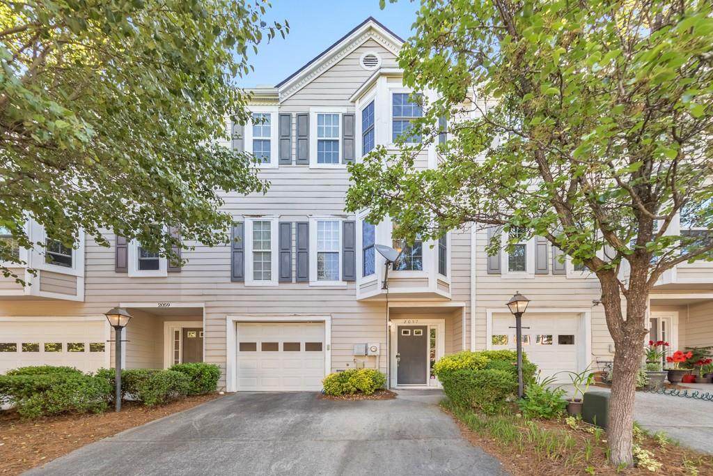 2057 Pinnacle Pointe Drive - Photo 1