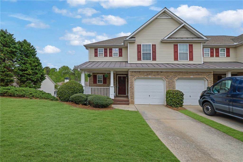 309 Fox Overlook - Photo 1