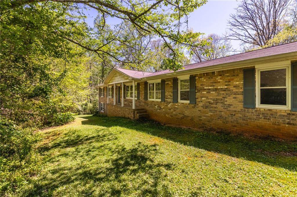 302 Pine Lake Drive - Photo 1