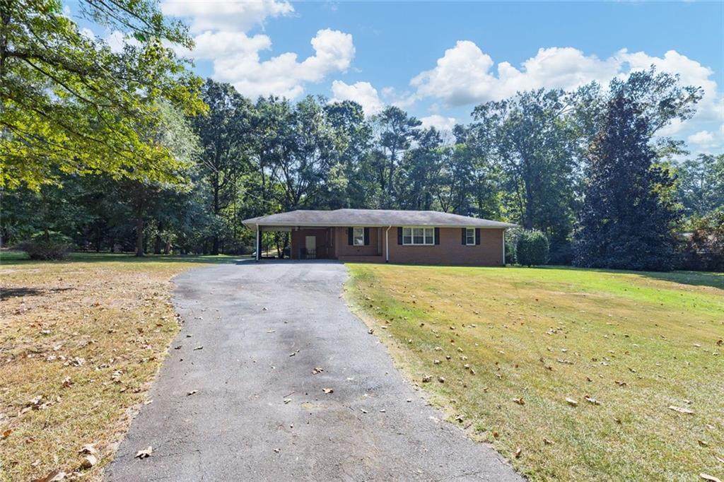 1589 Hammond Woods - Photo 1