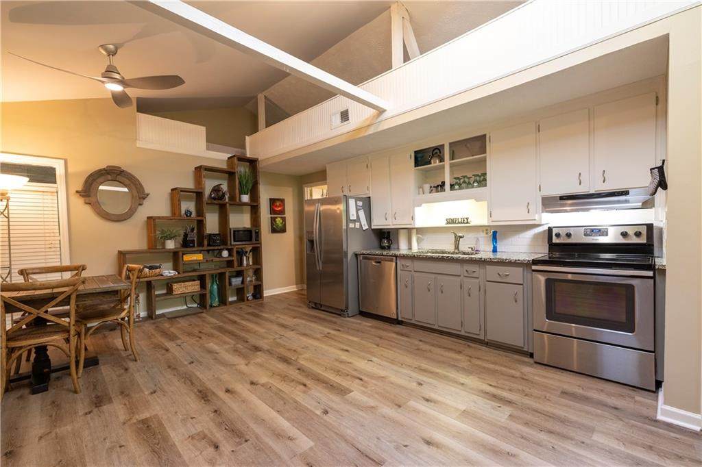 9010 Prestige Lane - Photo 1
