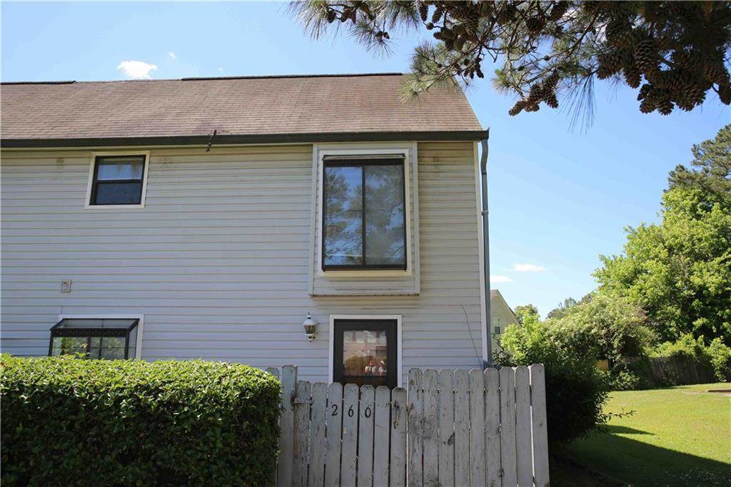 260 Country Club Drive - Photo 1