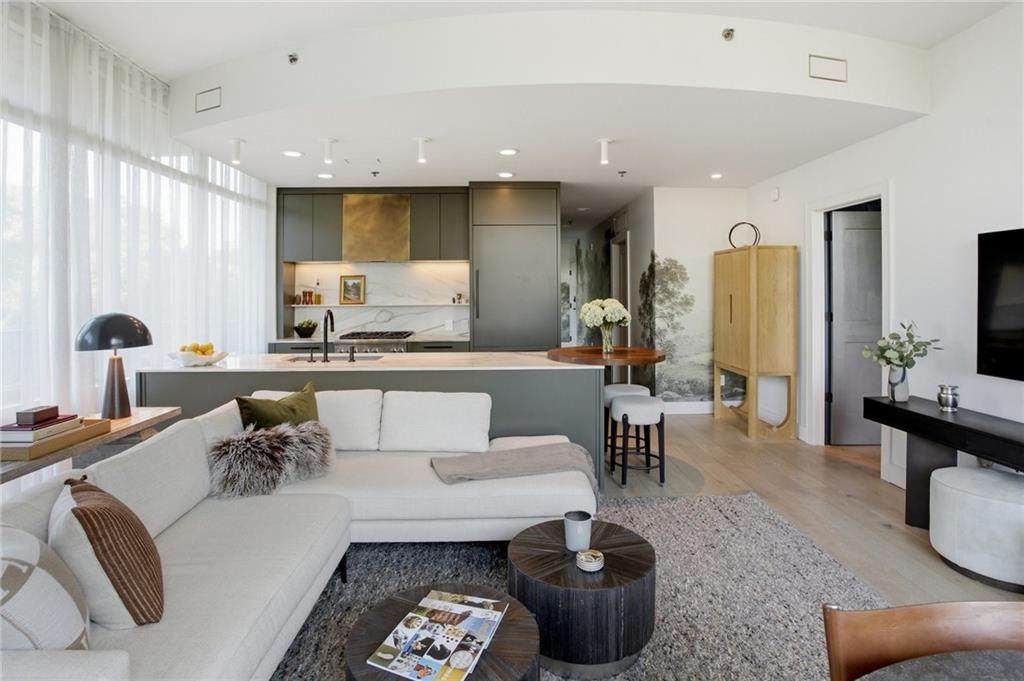 905 Juniper Street - Photo 1