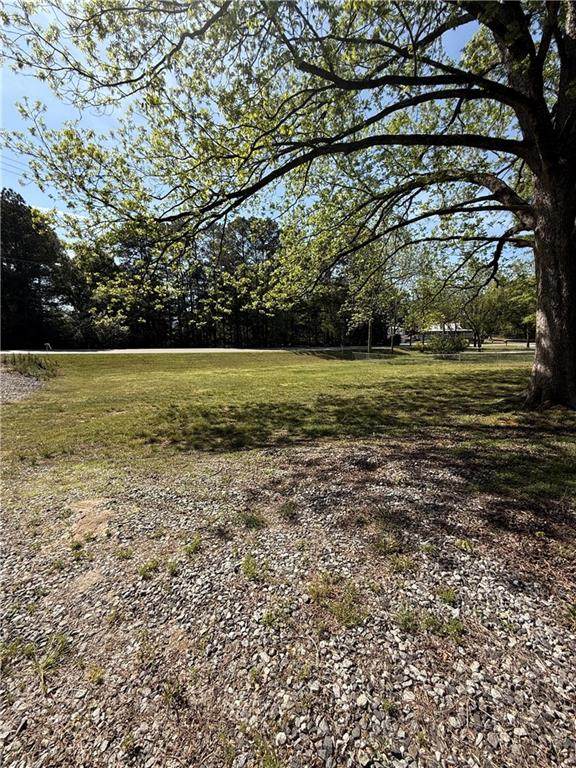 5495 Shady Grove Rd - Photo 1