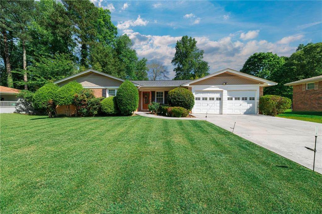 1811 Romans Drive - Photo 1