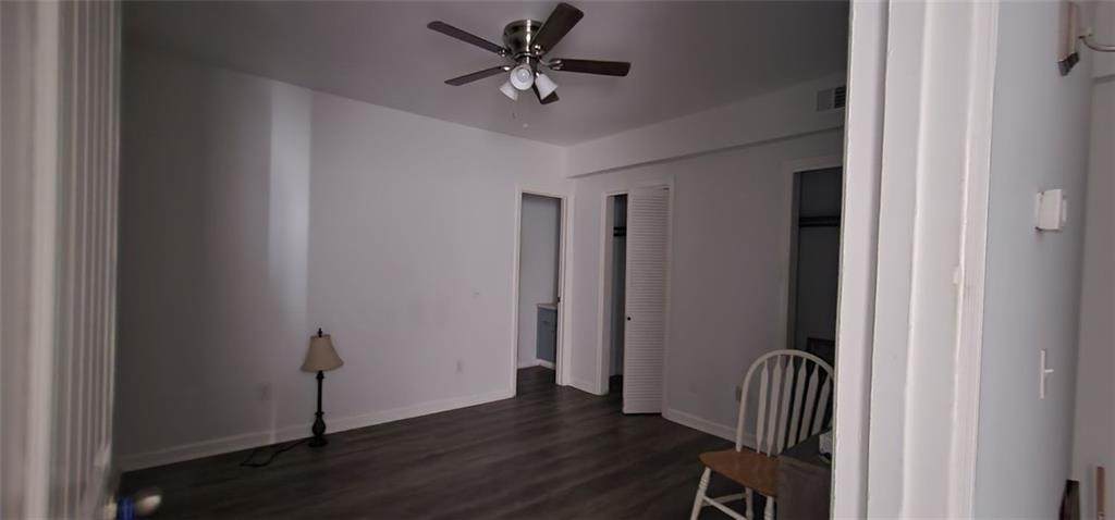 16 S East Street - Photo 1