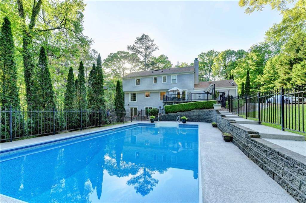 151 Shadowlawn Road - Photo 1