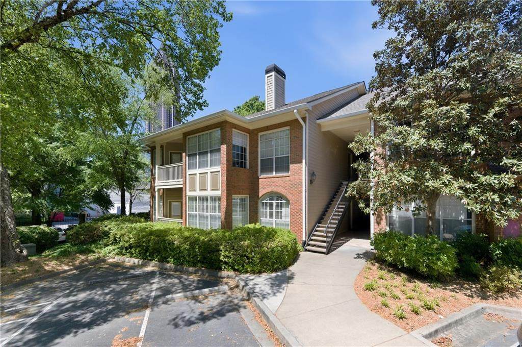 200 Renaissance Parkway - Photo 1