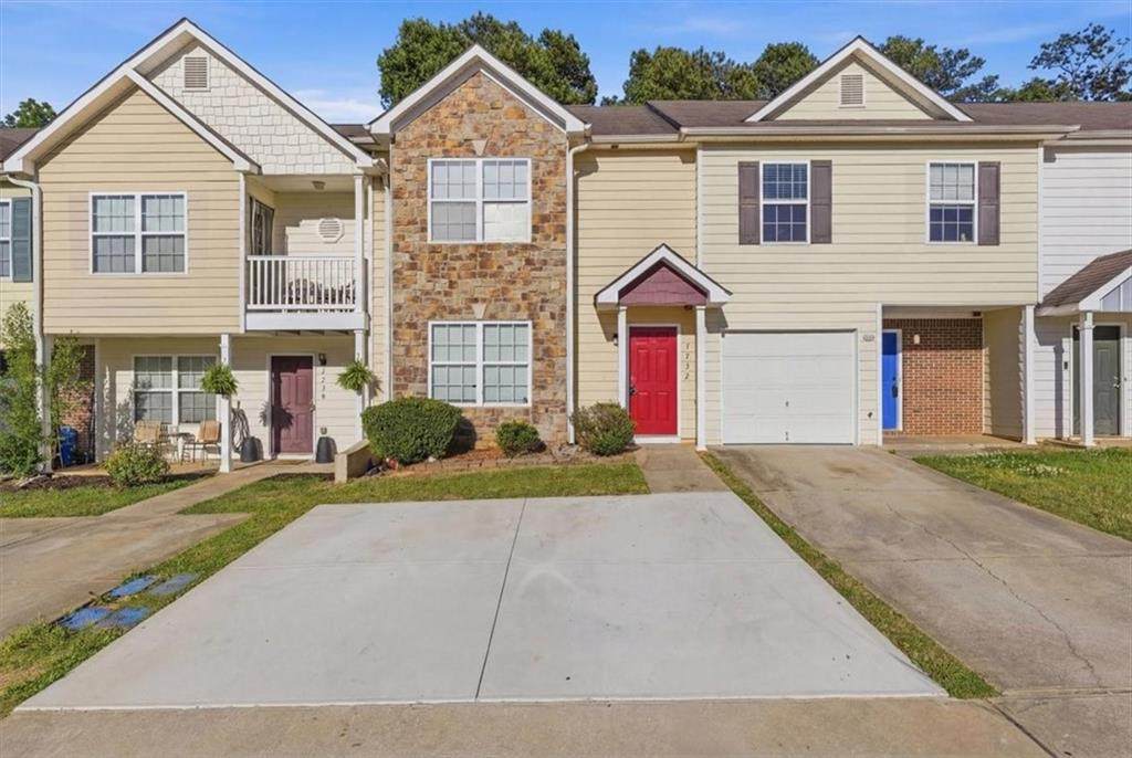 1732 Old Dogwood - Photo 1
