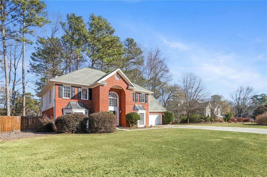554 Russett Court - Photo 1