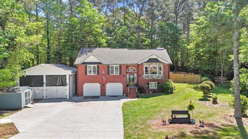 25 Leslie Cove - Photo 1