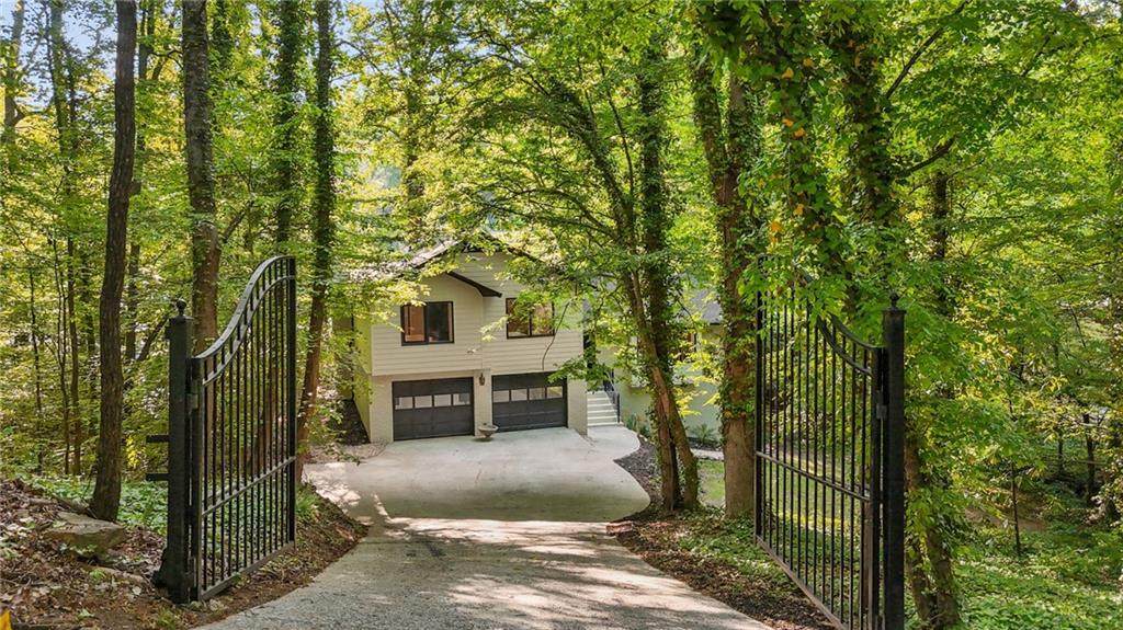 482 Willowbrook Drive - Photo 1