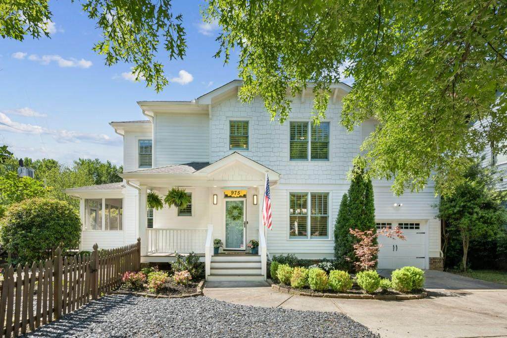 975 Grant Street - Photo 1