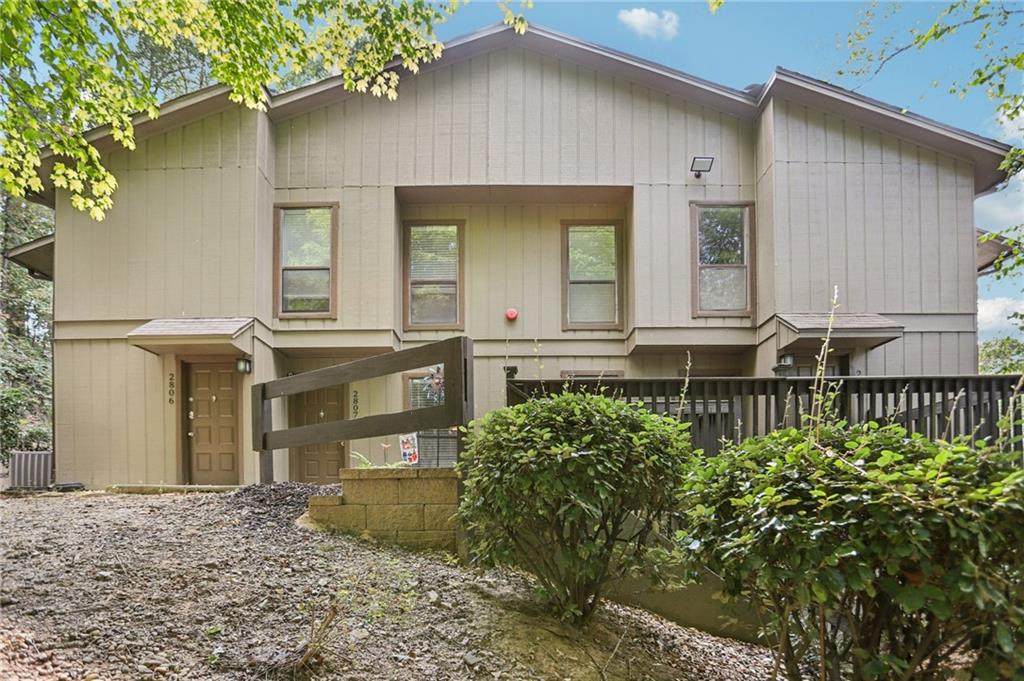 2808 Cumberland Court - Photo 1