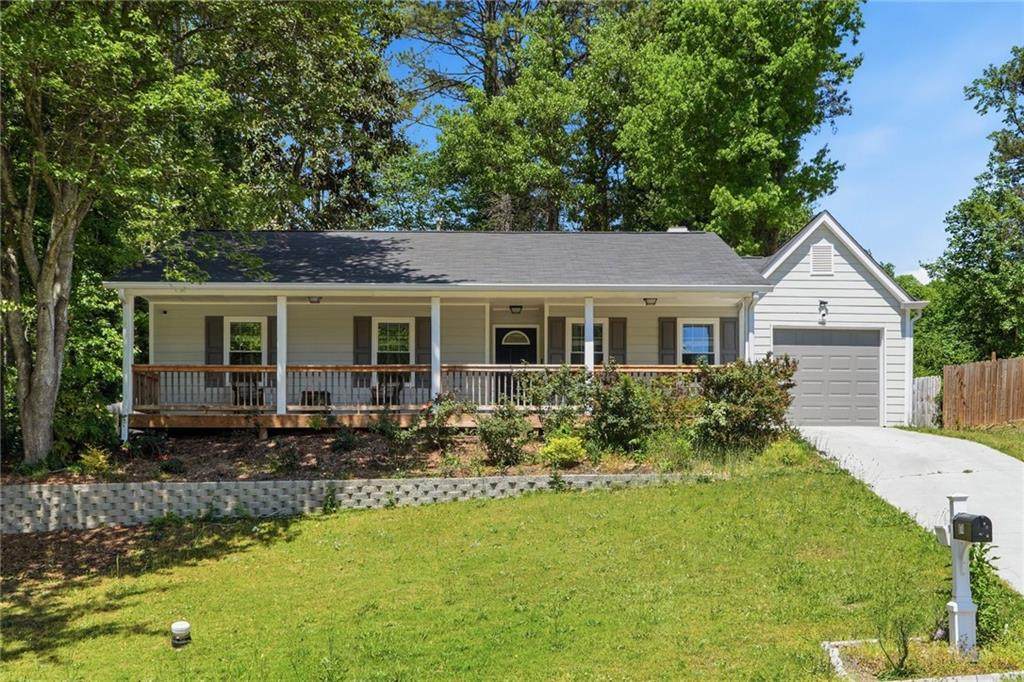 874 Fox Valley Drive - Photo 1