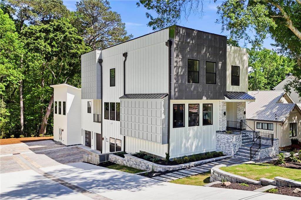 415 Westside Drive - Photo 1