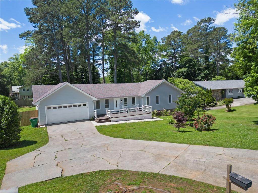 493 Greg Drive - Photo 1
