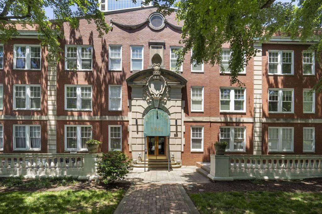 2840 Peachtree Road - Photo 1