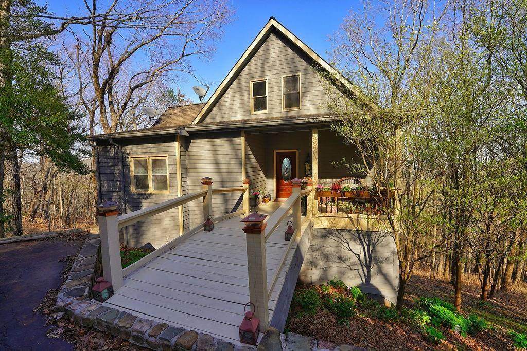 1142 Ridgeview Drive - Photo 1