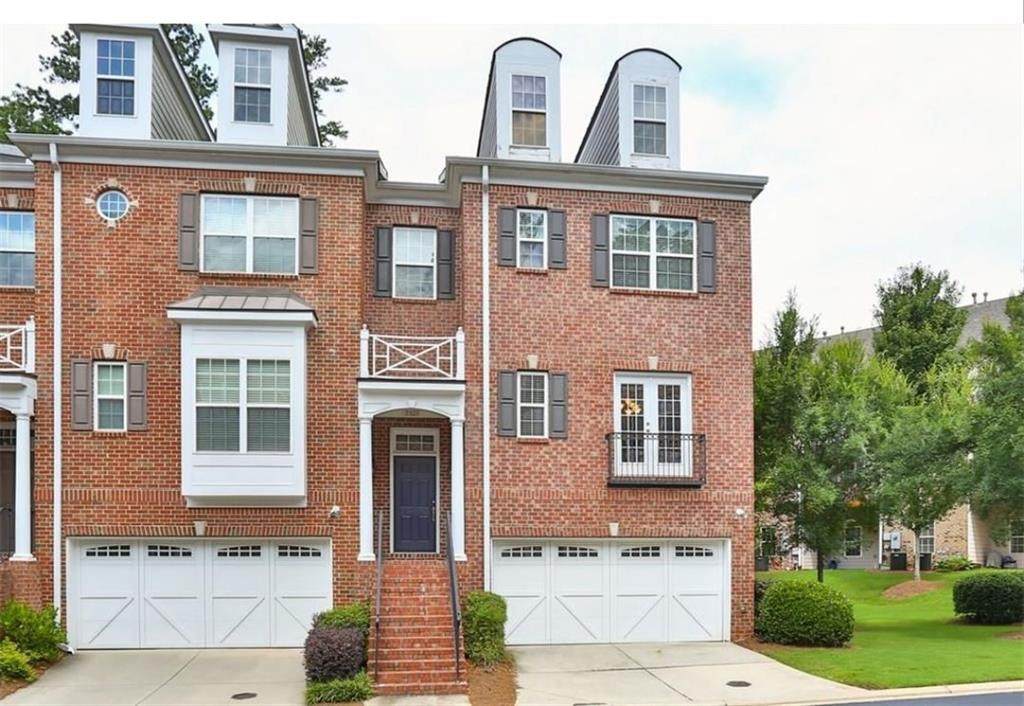 12820 Doe Drive - Photo 1