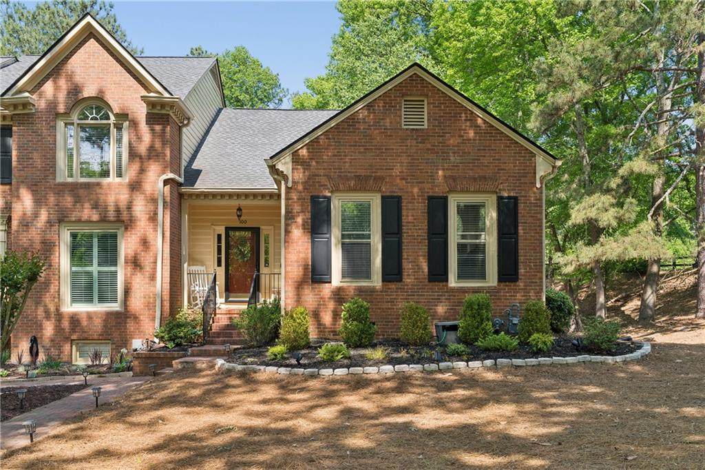 100 Weatherburne Drive - Photo 1