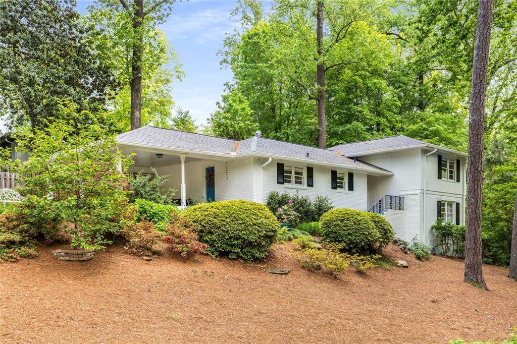 504 Kingswood Lane - Photo 1