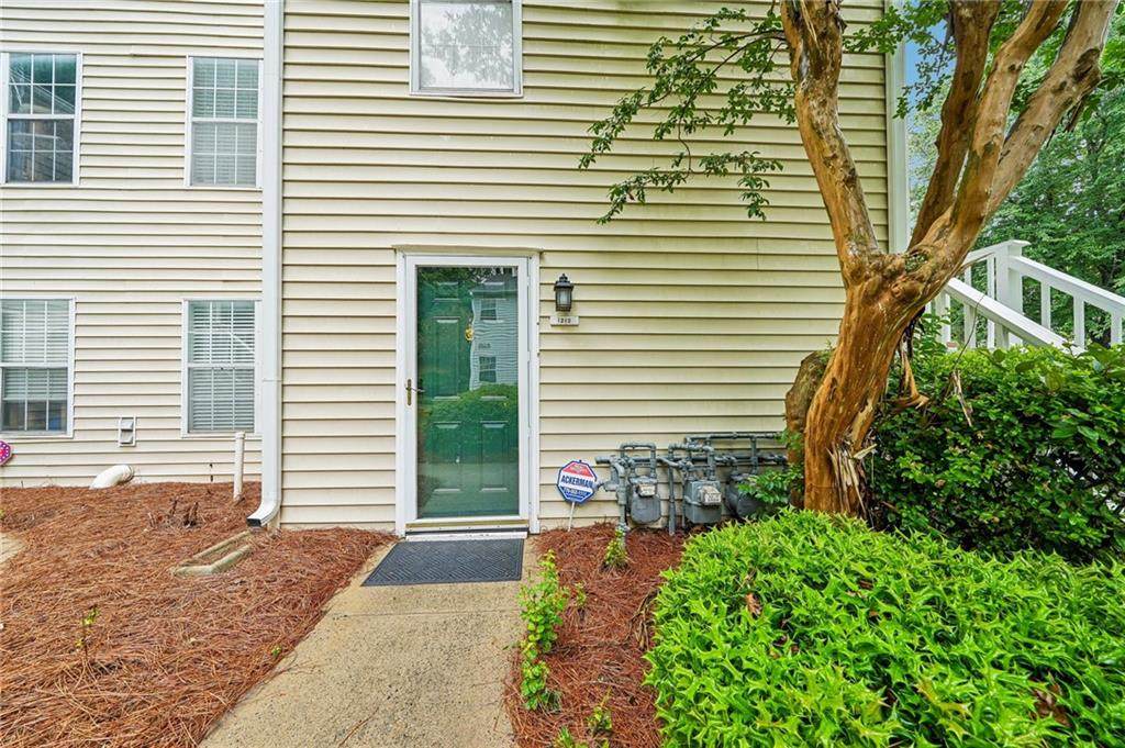 1212 Glenleaf Drive - Photo 1