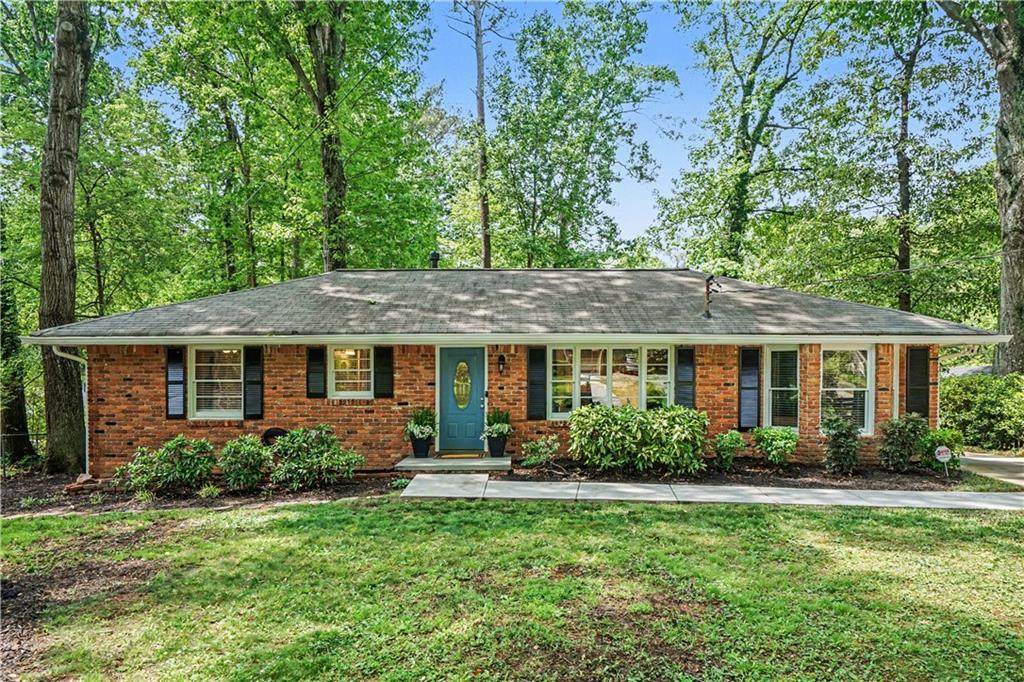 840 Vista Way - Photo 1