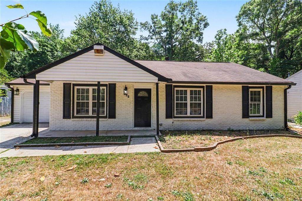 627 Towngate Boulevard - Photo 1