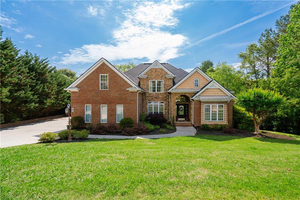 411 Overlook Way - Photo 1