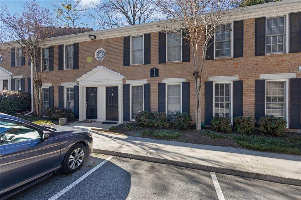 1101 Collier Road - Photo 1
